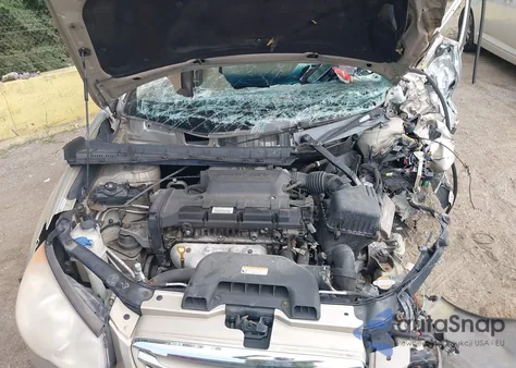 2010 Hyundai Elantra Gls z USA, uszkodzony, nr VIN KMHDU4AD3AU973992